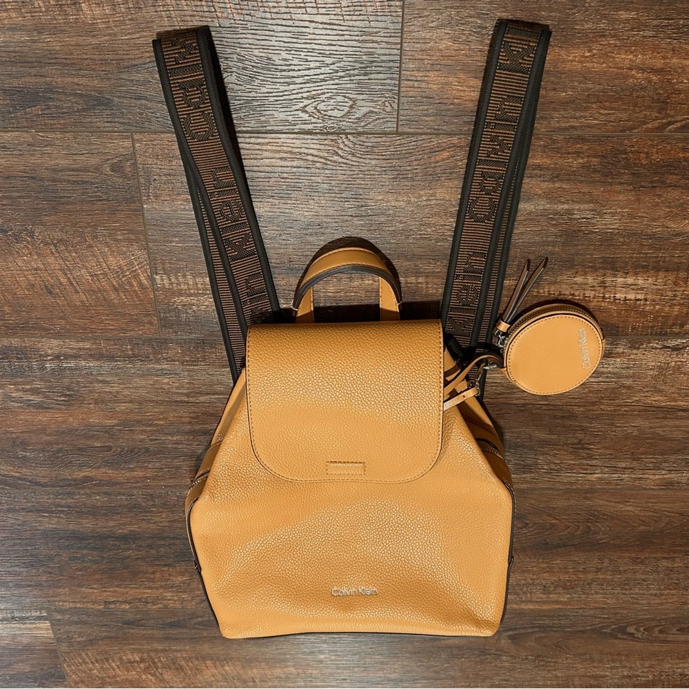 Calvin‎ Klein Camel Backpack